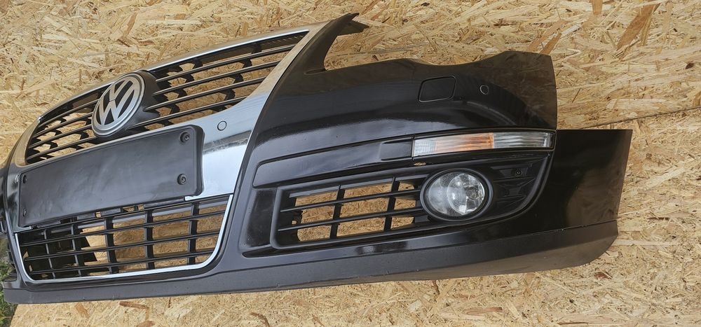 Bară față Passat B6 Originală Completă cu Spălător Faruri Tot Original,  senzori parcare,  instalație electrică, Proiectoare LC9X, din Rm-Vâlcea