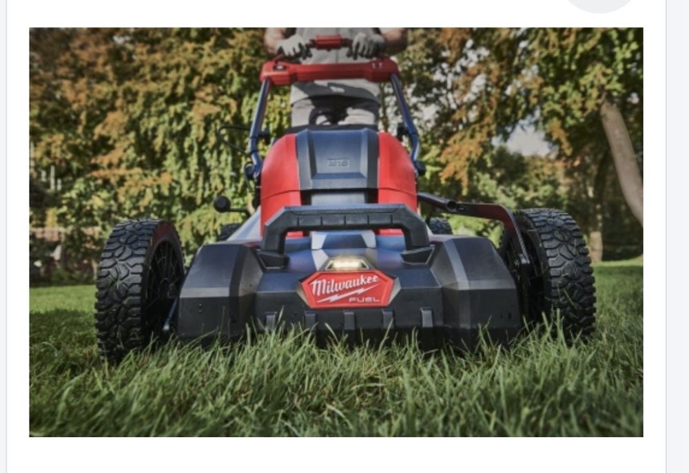Masina Masina de tuns gazonul Milwaukee







Masina de tuns gazonul M18 F2LM46-802, autopropulsata 46