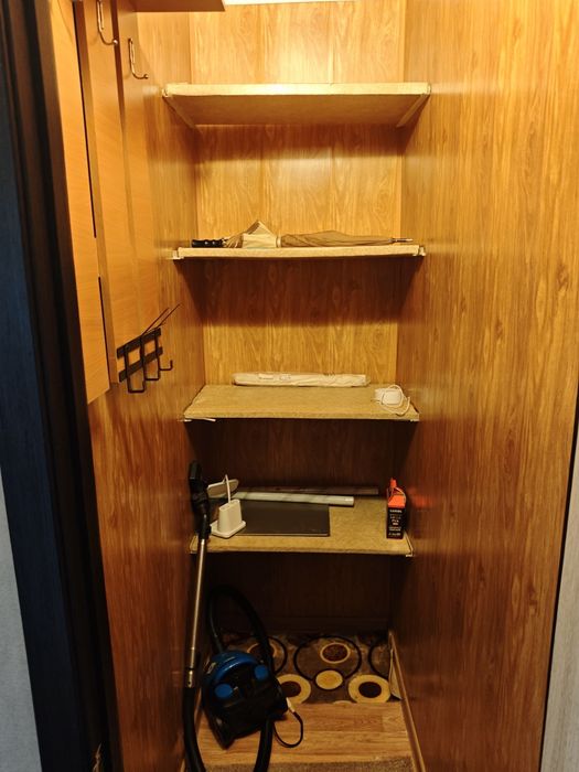 Сдам 1 комнату квартиру район гор. отдел.