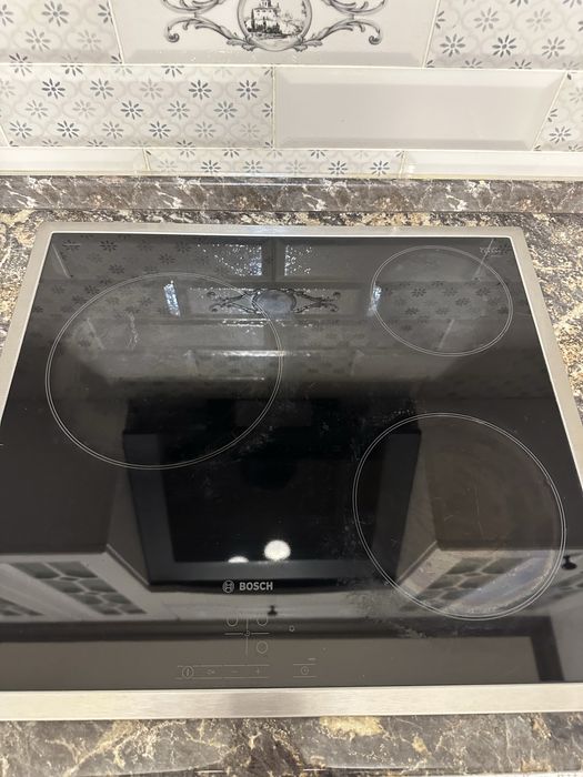 Кухонный гарнитур с техникой