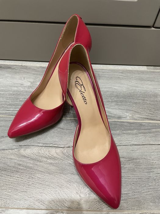 Продам лодочки фукси, айвори