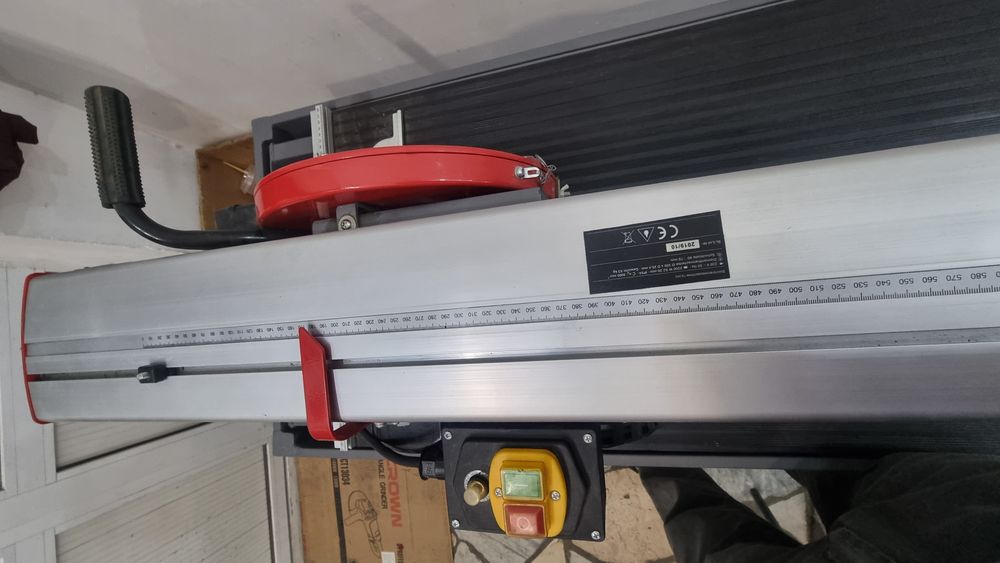 Продается кафельрезка