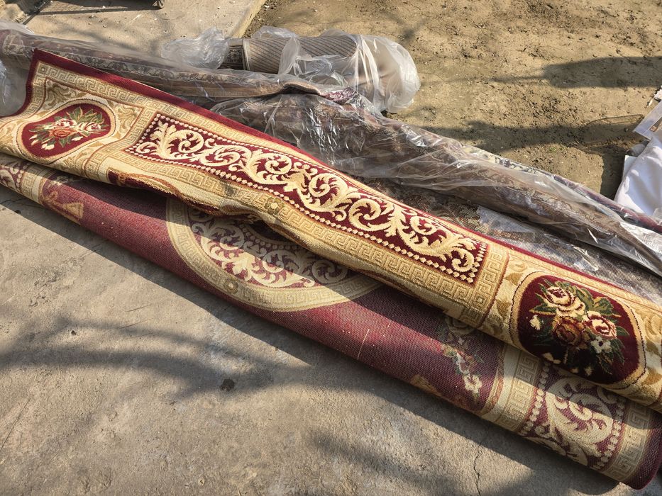 Gilamla , yahwi xolatta, yuvilgan. Top toza. 4 /5 gilamla