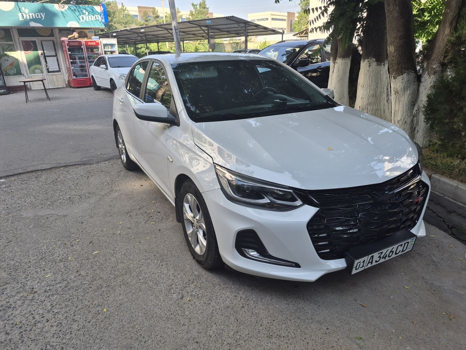 Chevrolet Onix 2023
