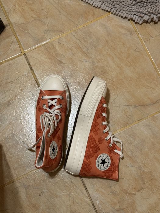 Дамски кецове: Converse