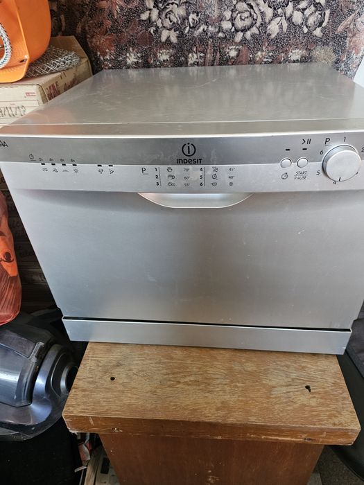 Миална Indesit ICD 661 EU