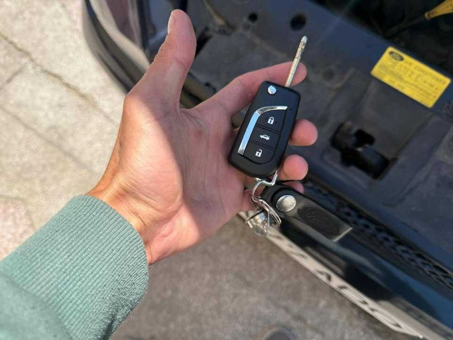 Vand Ford Focus 2002 1.6 benzina.