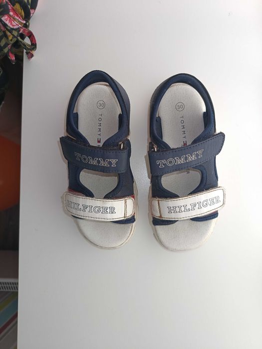 Детски Сандали TOMMY HILFIGER,подходящи за туризъм. Естествена кожа, номер 30