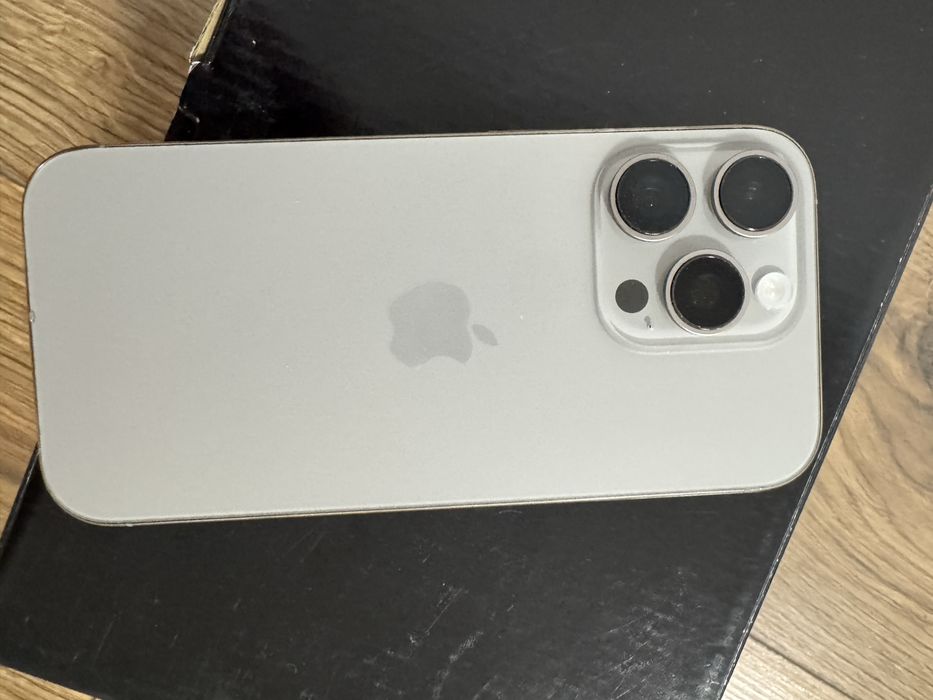 Iphone 16 pro 128 Gb