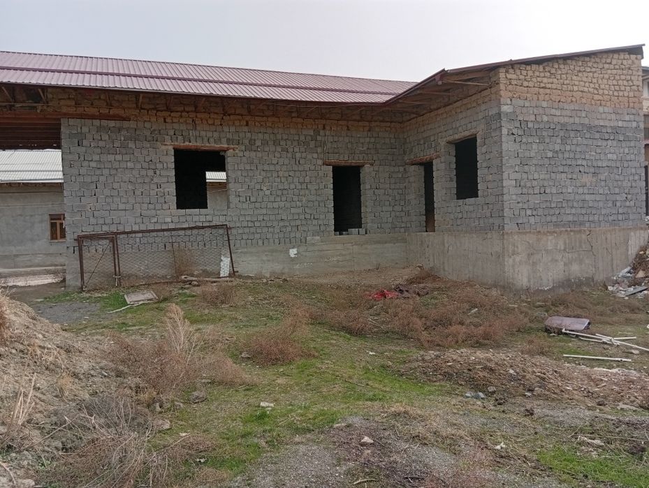 Участка сотилади