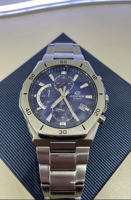 Продам часы оригинал с коробкой Casio Edifice efb 680