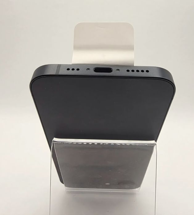 Iphone 16e / Black / nou/ 256 GB / DeluxGSM