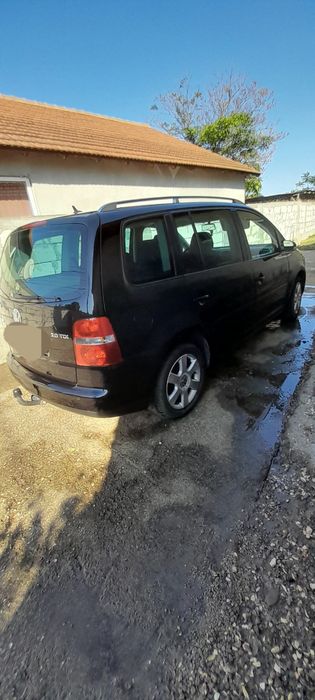 VOLKSWAGEN Touran 2006 — imagine 3