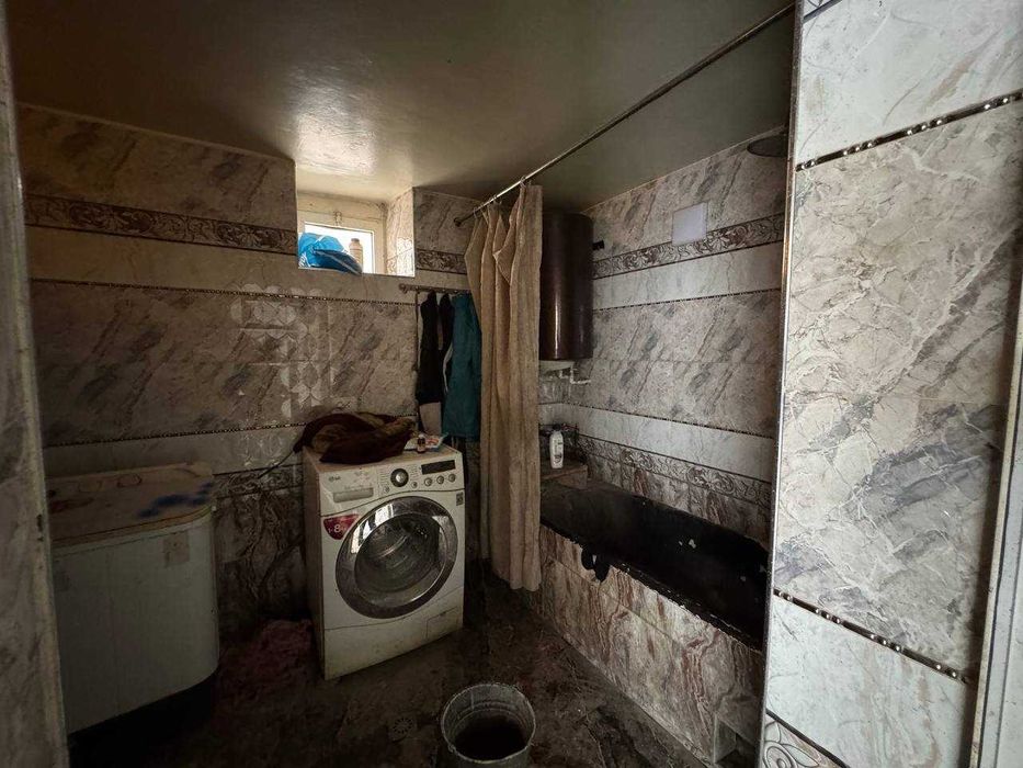 Дом и ферма 24 сотых за 80 000уе торг есть