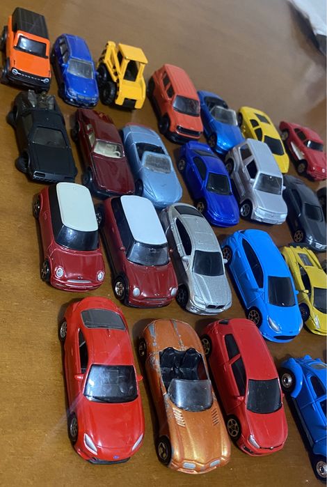 Метални колички лот