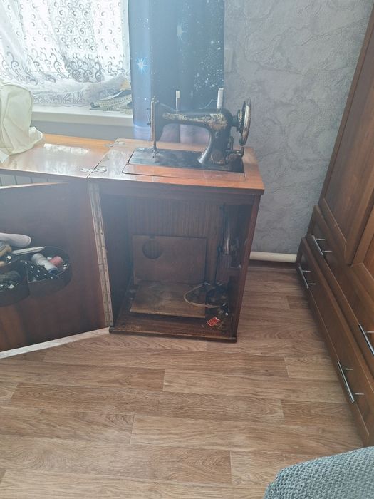 продам швейную машинку зингер
