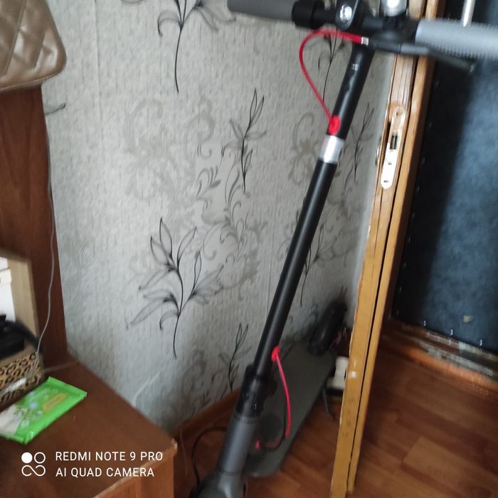 Продам электросамокат