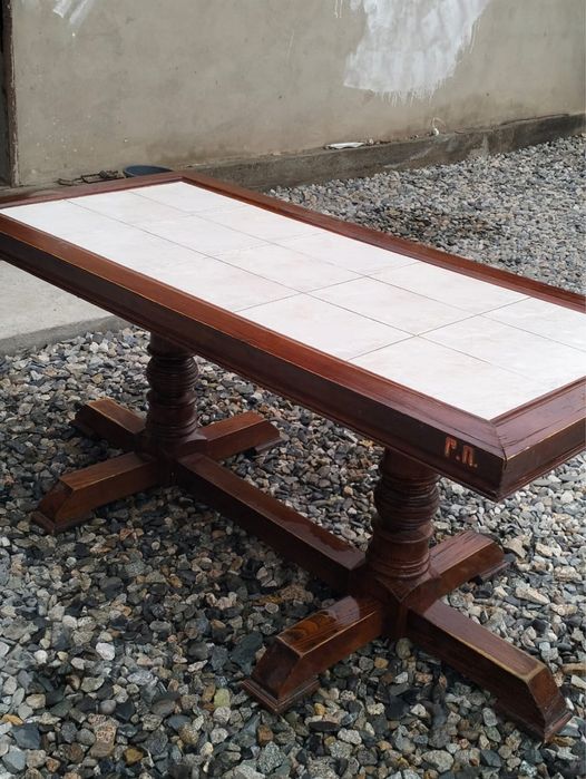 продам кухонный уголок и стол