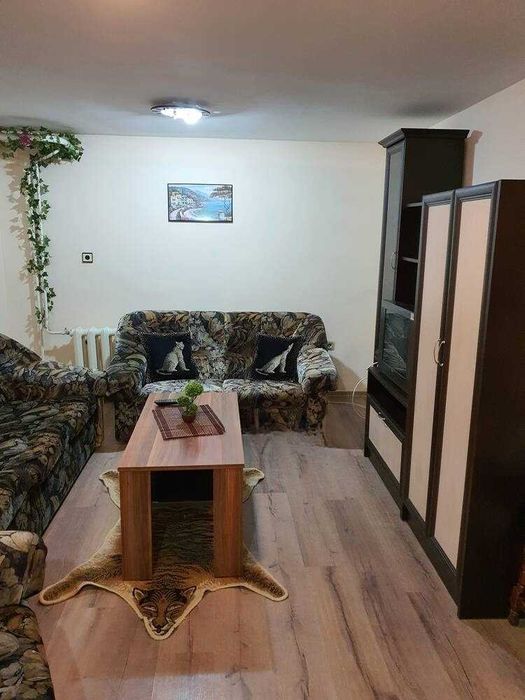 Продава се Двустаен апартамент в Пловдив, Кършияка - 51 кв.м за 1569 €/кв.м - Снимка #1