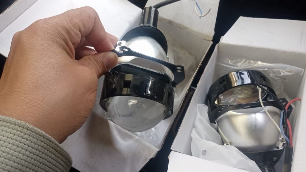 Би лед фары пара