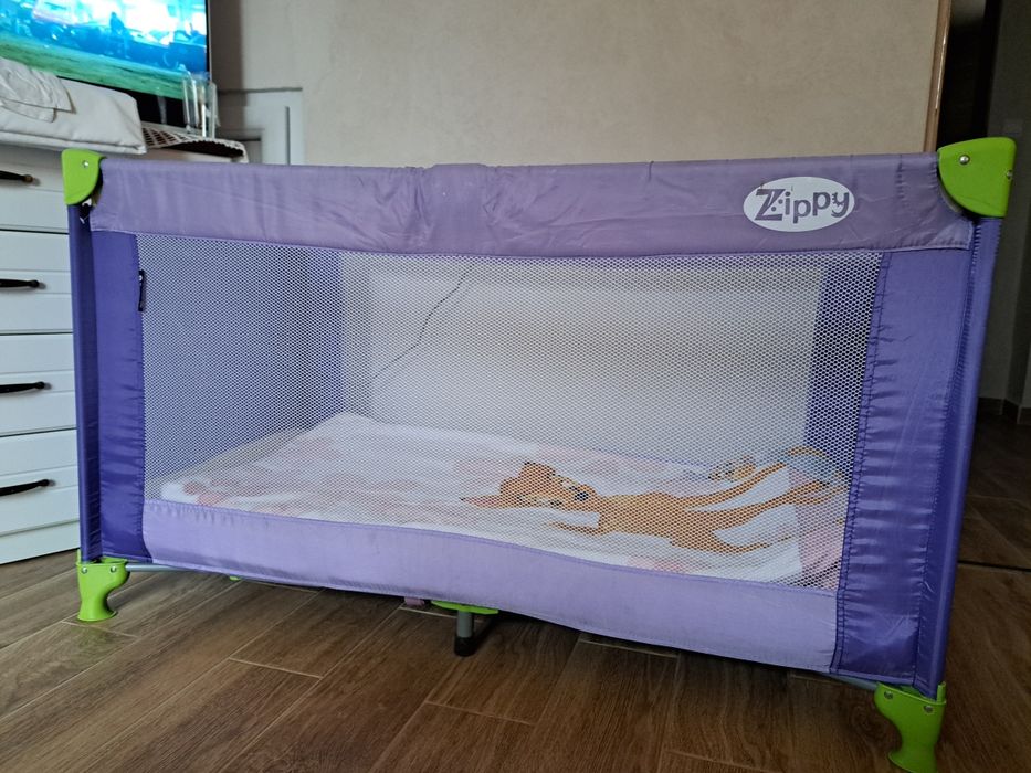 Лилава Бебешка кошара