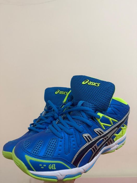 Волейболные кроссовки Asics Mizuno Wave Stealth / Lightning