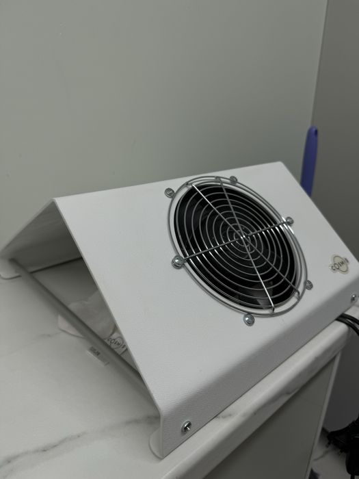 Пылесос для маникюра