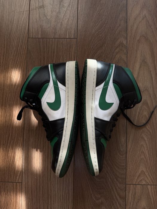 Jordan 1 Mid Pine Green 46