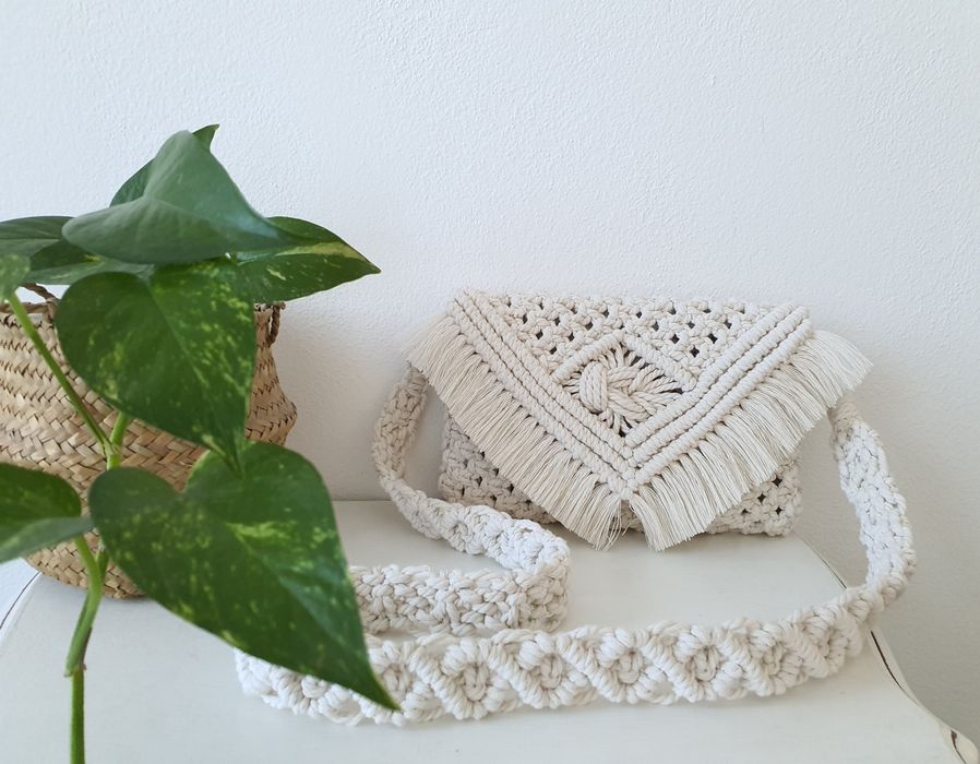 Чанти ръчна изработка в бохо стил /Плетени Клъч чанти / Макраме