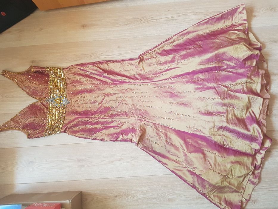 Rochie elegantă tip sirenă