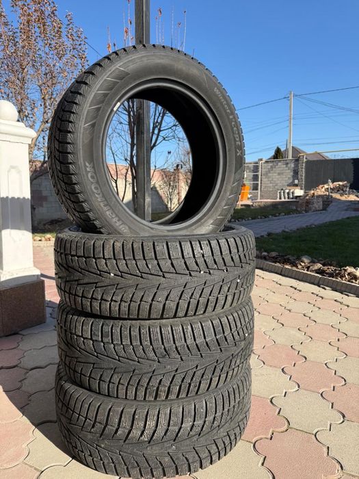 Шина зимние Hankook 275/55/R20