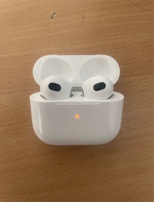 AirPods 3 series