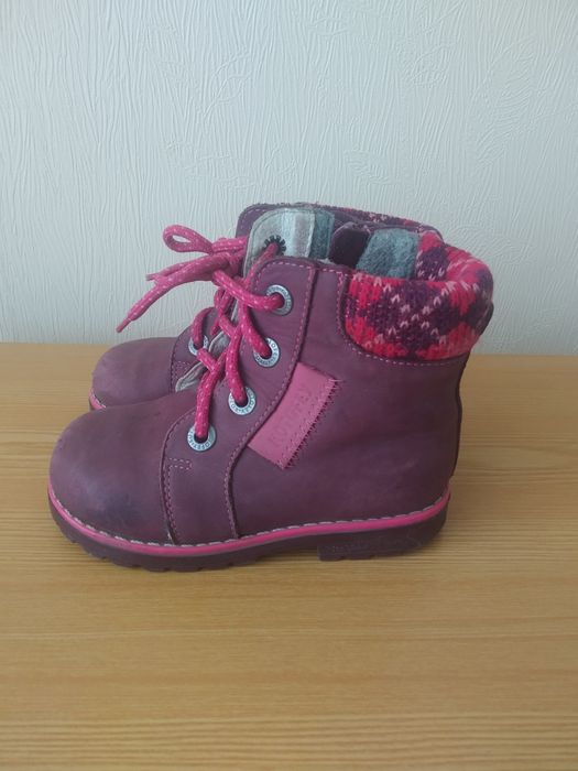 Ботинки для девочки, демисезон, 24 р.