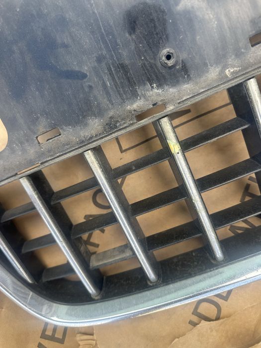 Audi Q7 4L 10-15г пр. Маска оригинална