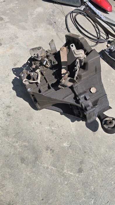 Cutie Viteze Manuala 5 Trepte Peugeot 107 Citroen C1 1.0 B 1KR-FE 2005 - 2012
Livrăm prin curier 
Oferim garanție și factură 
Livrăm prin curier