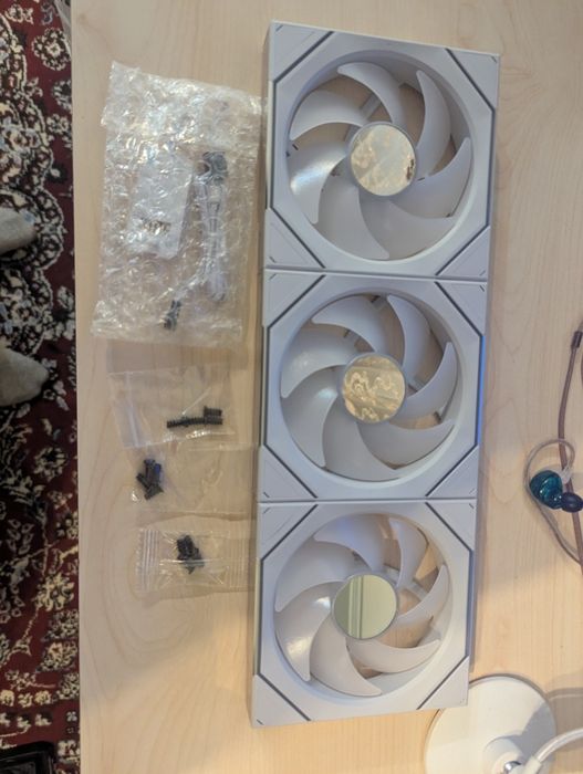 Lian-Li SL Infinity Wireless White 3шт