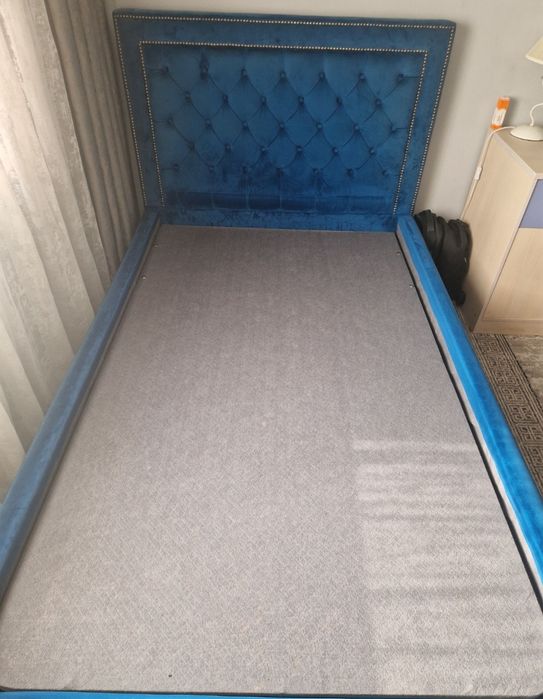 Продаеться кровать