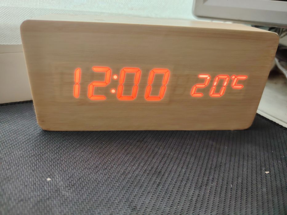 Хорошие электронные часы