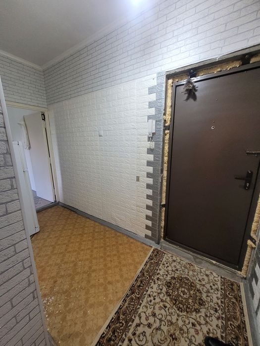 Срочно продаётся 1 комнатная квартира.