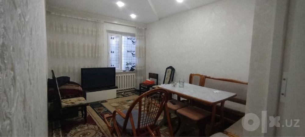 Срочно продается пятикомнатная участок 10 соток