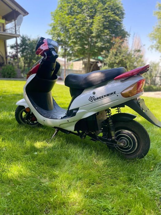 Скутер GREENBIKE Электромопед