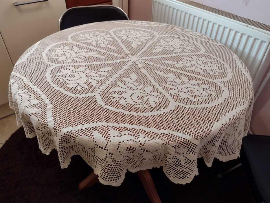 Нови дантелени и памучни покривки