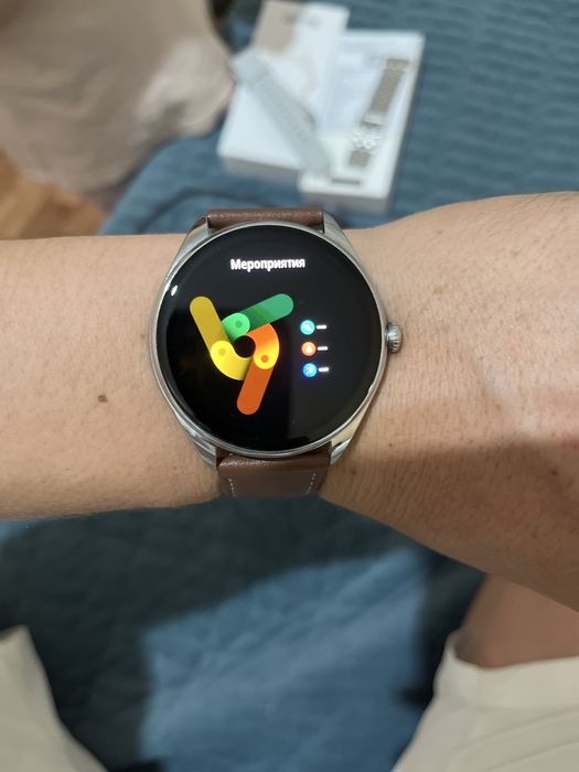 Смарт часы QERE новый