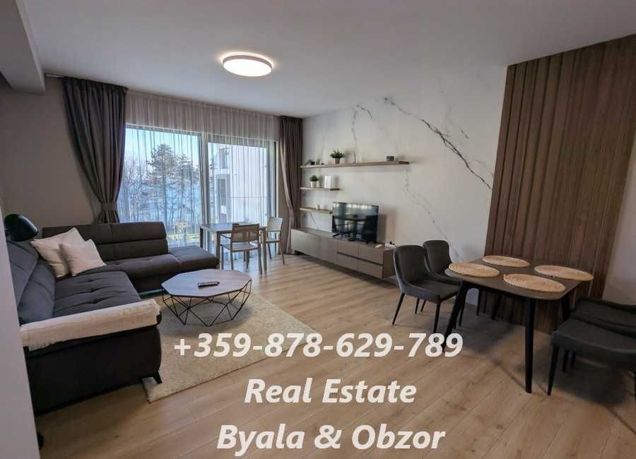 Обзаведен двустаен апартамент с морска гледка на първа линия