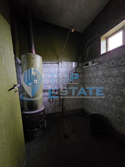 Продава се Къща в с. Овча могила, Област Велико Търново - 140 кв.м за 92 €/кв.м - Снимка #11