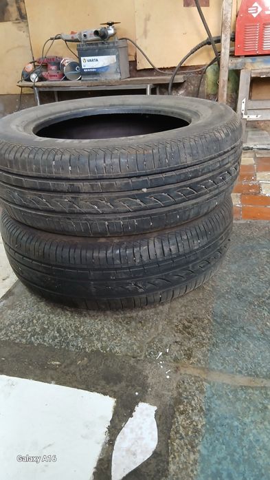 Резина на 15 почти новая