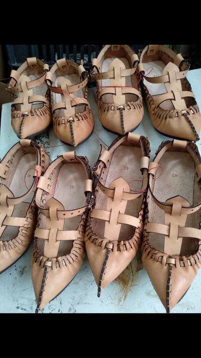 Цървули и скарпини ,детски ,дамски ,мъжки(шита подметка) налични