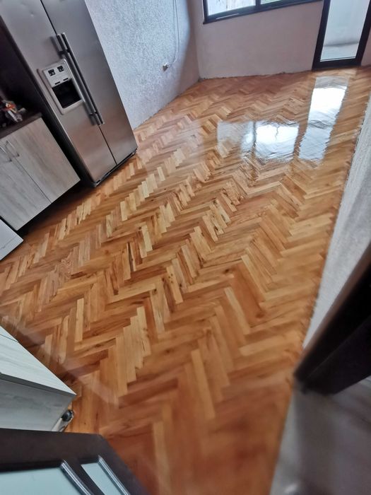 Циклене,лакиране и редене на паркет в Казанлък,Ст.Загора и региона!