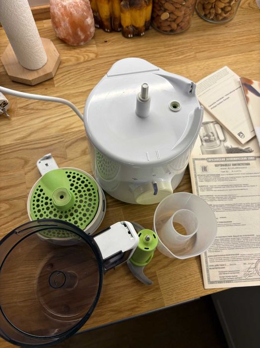 PHILIPS AVENT SCF870/20 Комбиниран уред за готвене на пара с блендер