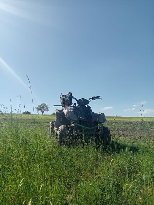 Vând ATV 250cc cu acte